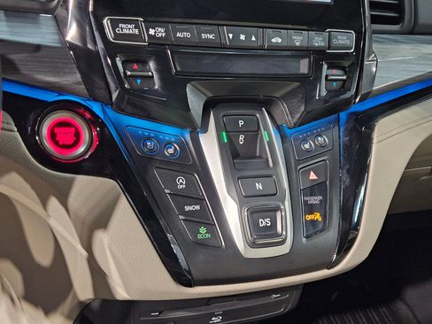 Used 2022 Honda Odyssey Elite image 31