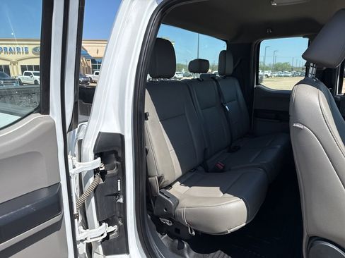 Used 2022 Ford F250 XL w/ Power Equipment Group image 12