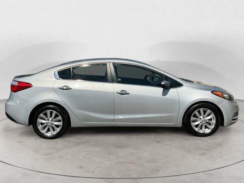 Used 2015 Kia Forte EX FWD image 4