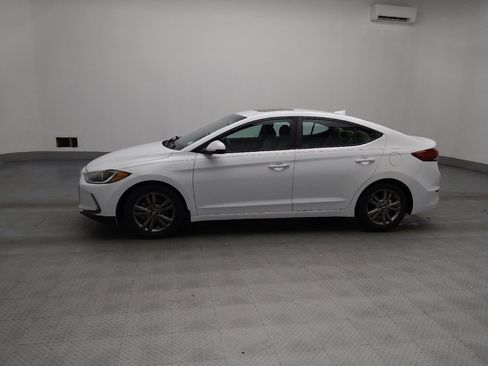 Used 2017 Hyundai Elantra Value Edition image 2