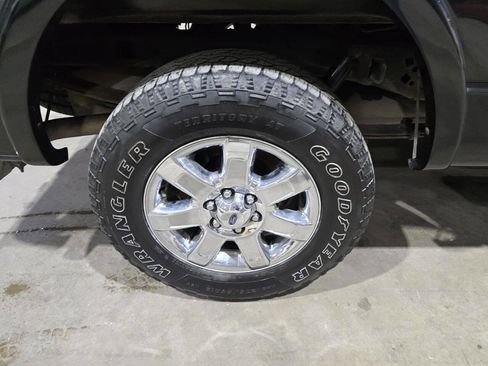 Used 2014 Ford F150 Lariat w/ Equipment Group 502A Luxury image 24