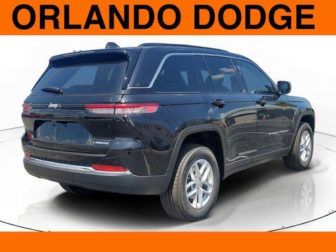 New 2026 Jeep Grand Cherokee Laredo X RWD image 4