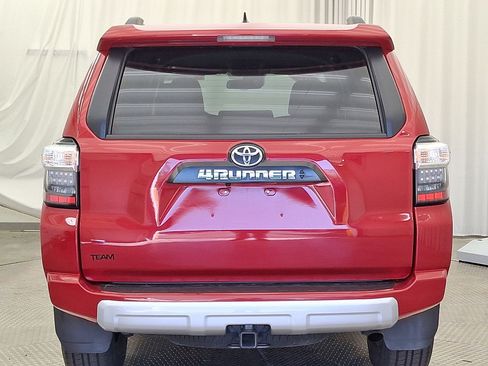 Certified 2024 Toyota 4Runner TRD Off-Road AWD/4WD image 23