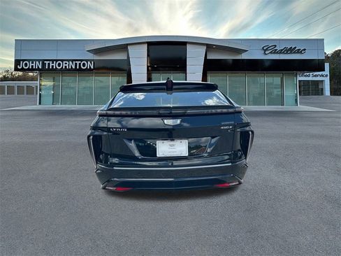 New 2025 Cadillac Lyriq Luxury image 6