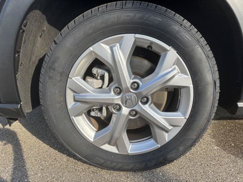 Used 2025 Honda HR-V LX image 7