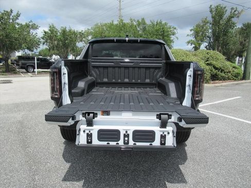Used 2026 GMC Hummer EV 4x4 Crew Cab image 6