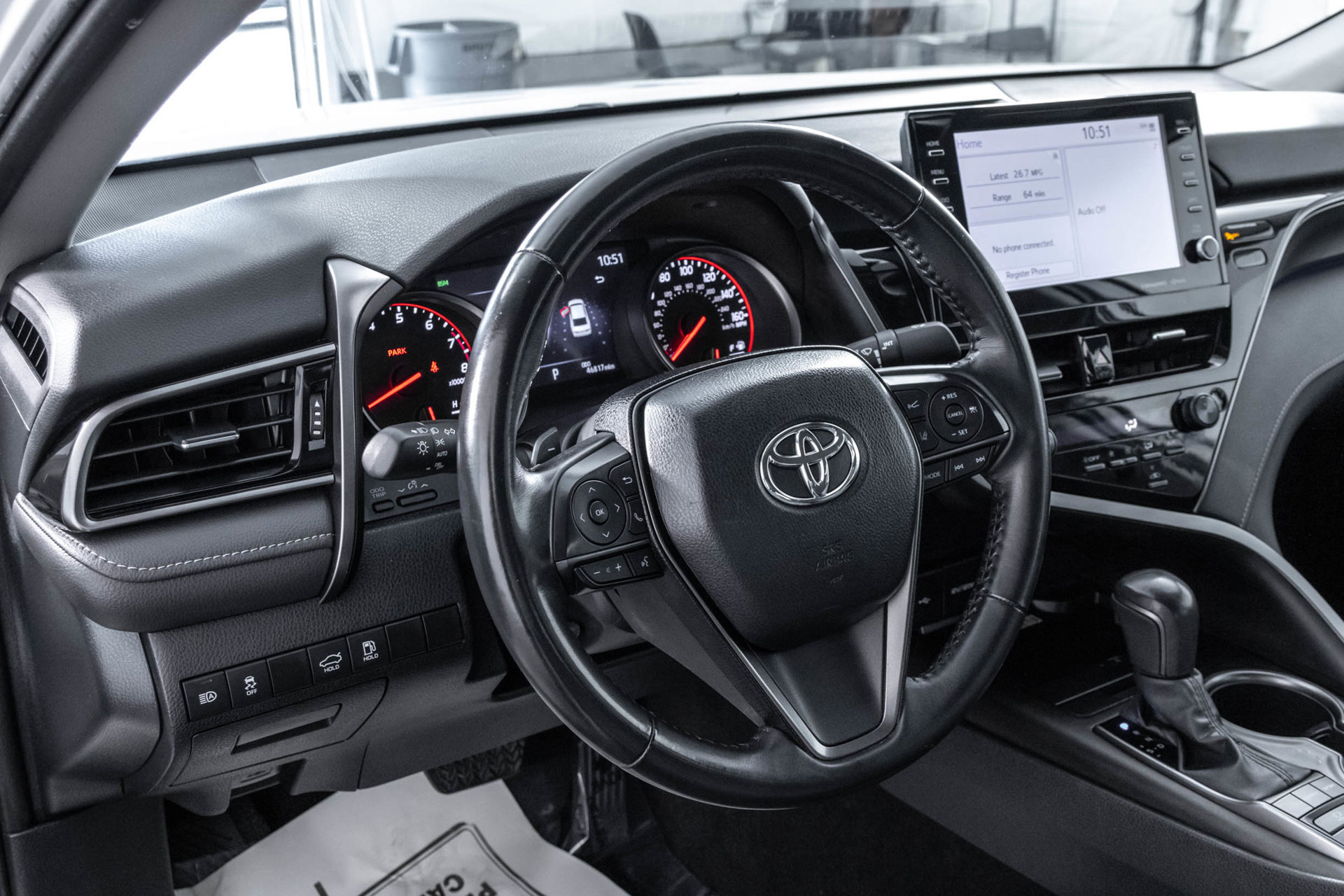 Used 2024 Toyota Camry XSE FWD image 33