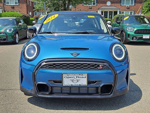 Used 2024 MINI Cooper S FWD image 2