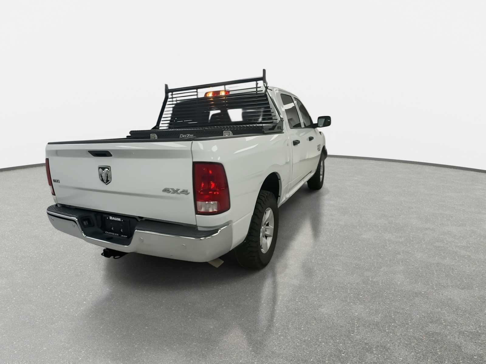 Used 2022 RAM 1500 Classic SLT w/ Electronics Group AWD/4WD image 8