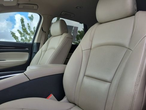 Used 2021 Buick Enclave Essence w/ Sound and Sites Package image 25