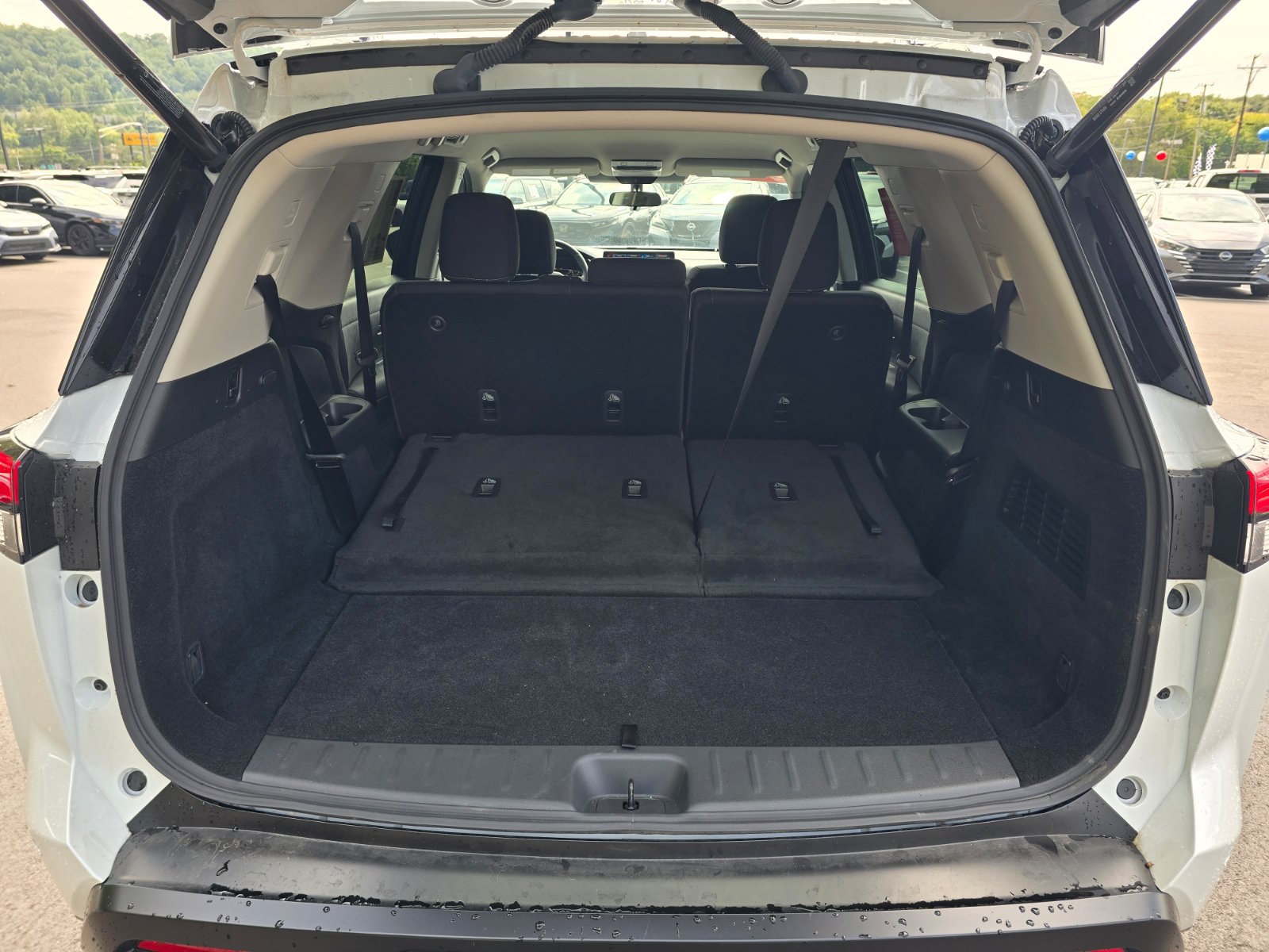 Certified 2026 Nissan Pathfinder SV AWD/4WD image 26