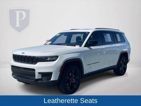 Certified 2025 Jeep Grand Cherokee L Altitude AWD/4WD image 5