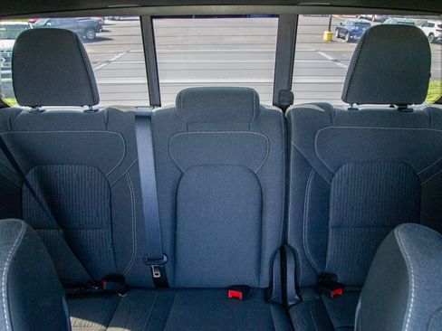 Used 2022 RAM 1500 Big Horn RWD image 24