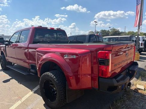 Used 2023 Ford F350 Lariat w/ Lariat Ultimate Package AWD/4WD image 5