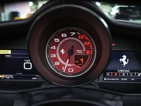 Certified 2019 Ferrari 488 Spider RWD image 33