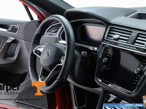 Used 2024 Volkswagen Tiguan SEL R-Line image 36