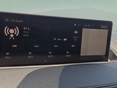 Certified 2023 Acura MDX SH-AWD w/ Advance Package image 27