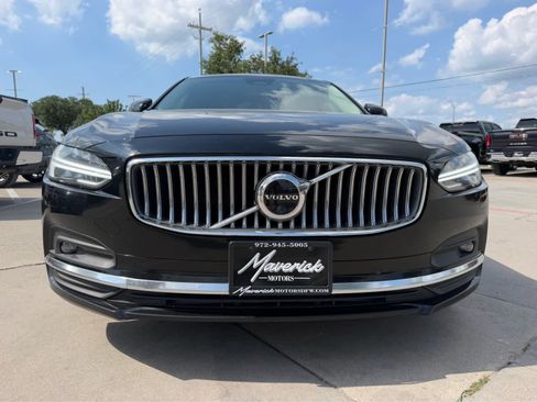 Used 2023 Volvo S90 B6 Plus AWD/4WD image 5
