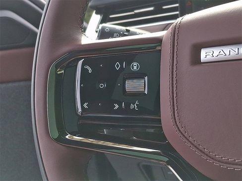 New 2025 Land Rover Range Rover Sport Dynamic SE image 13