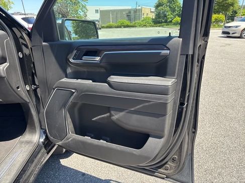 Used 2025 GMC Sierra 1500 SLT AWD/4WD image 7