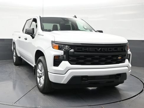 Used 2022 Chevrolet Silverado 1500 Custom RWD image 7