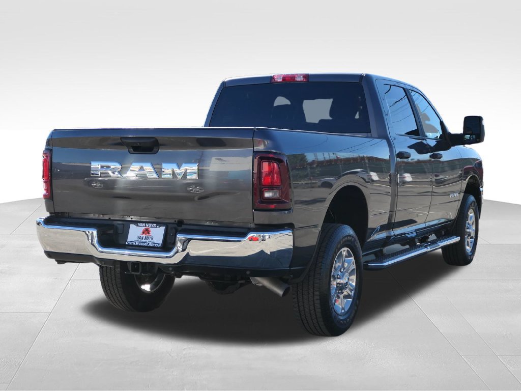 Used 2026 RAM 2500 Big Horn AWD/4WD image 3