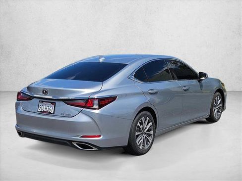 Used 2022 Lexus ES 350 w/ Accessory Package FWD image 5