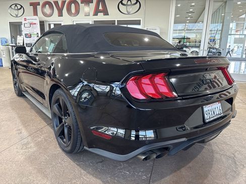 Used 2021 Ford Mustang GT Premium w/ Equipment Group 401A image 8