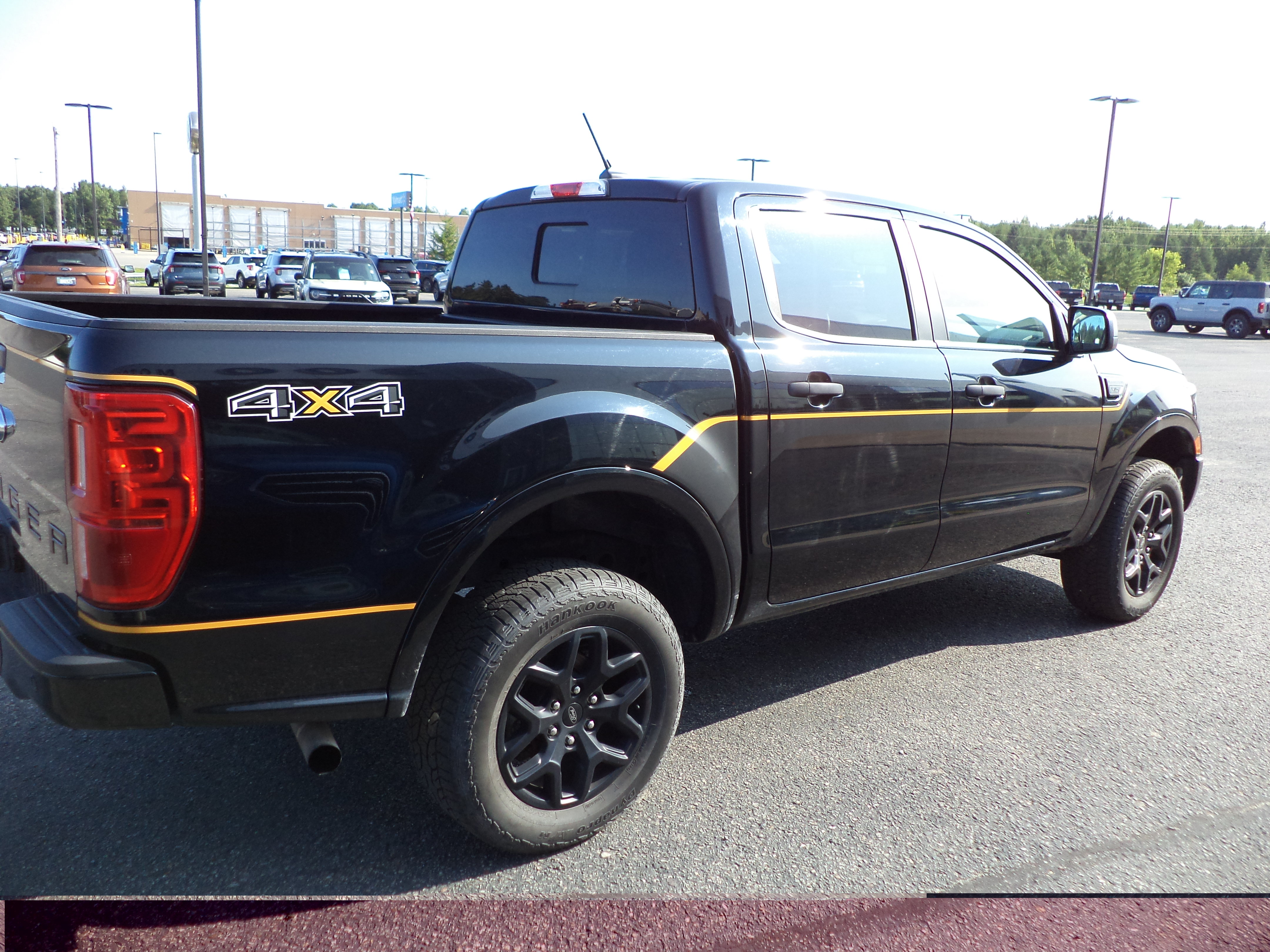 Used 2023 Ford Ranger XLT w/ Equipment Group 302A High AWD/4WD image 6