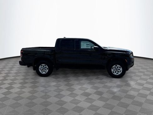 Used 2025 Nissan Frontier S AWD/4WD image 4