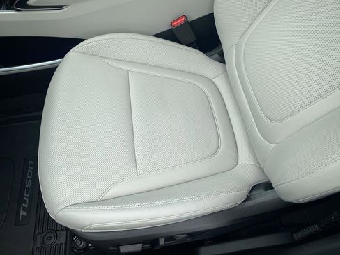 Used 2024 Hyundai Tucson SEL image 11