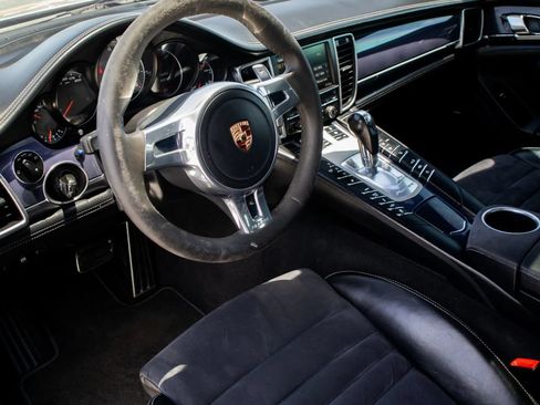 Used 2013 Porsche Panamera GTS AWD/4WD image 22