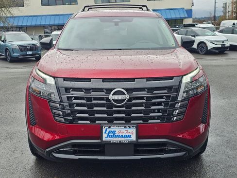 New 2026 Nissan Pathfinder SV image 2