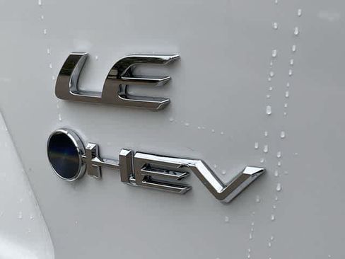 Used 2026 Toyota Corolla LE image 11