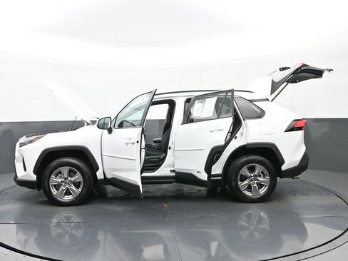 Used 2024 Toyota RAV4 LE AWD/4WD image 48
