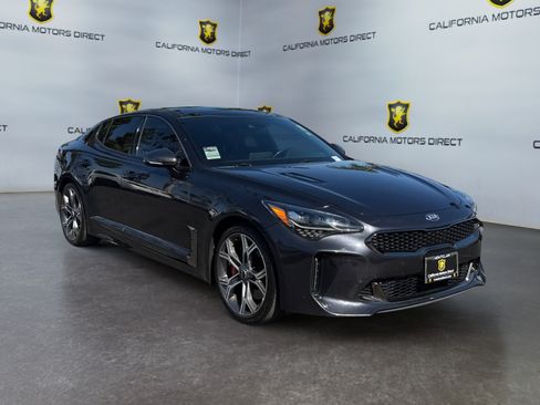 Used 2021 Kia Stinger GT1 RWD image 7