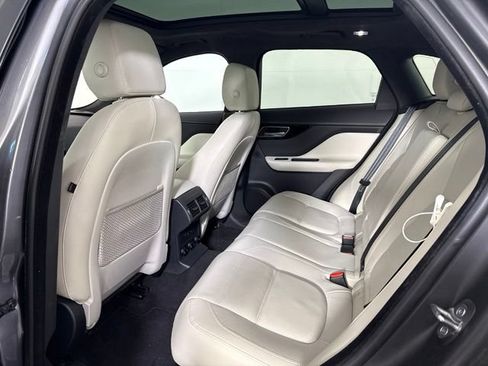 Used 2019 Jaguar F-PACE Prestige AWD/4WD image 24
