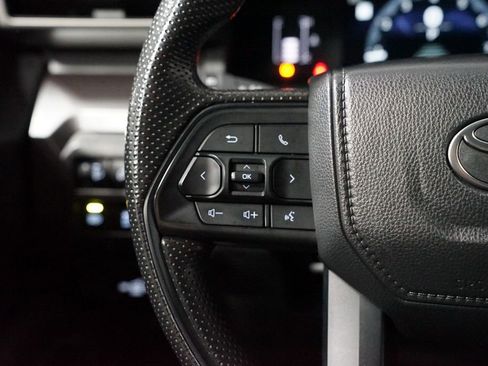 Certified 2024 Toyota Tacoma SR5 image 15