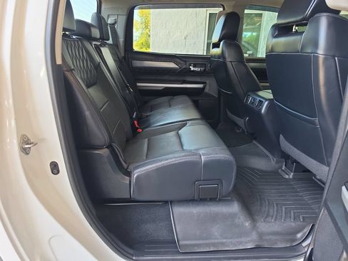 Used 2017 Toyota Tundra Platinum AWD/4WD image 32