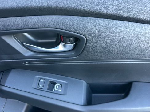 Certified 2025 Honda Accord LX image 18