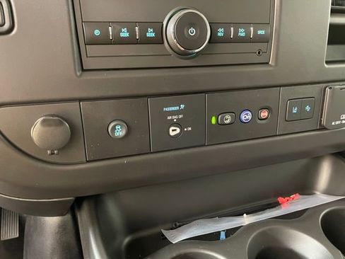 New 2025 Chevrolet Express 3500 w/ Driver Convenience Package image 25
