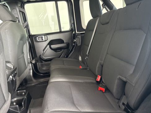 Used 2023 Jeep Wrangler Sport image 21