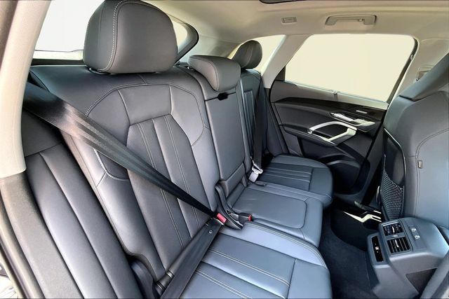 New 2026 Audi Q5 Premium AWD/4WD image 29