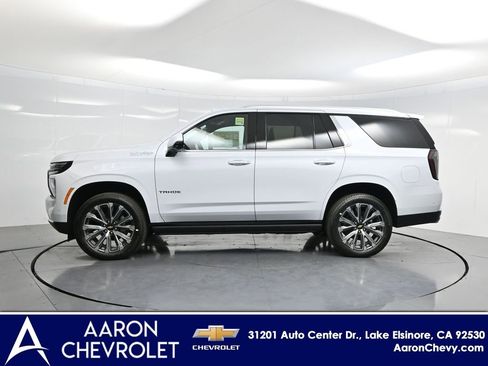 New 2026 Chevrolet Tahoe High Country AWD/4WD image 40