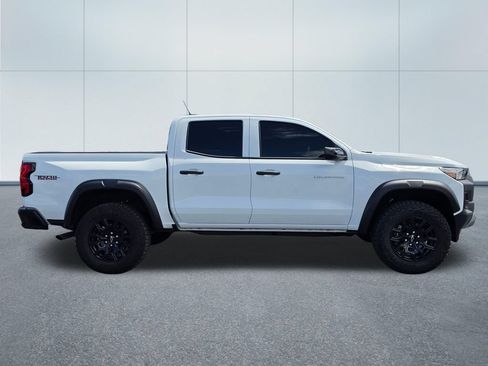 Used 2026 Chevrolet Colorado Trail Boss AWD/4WD image 8
