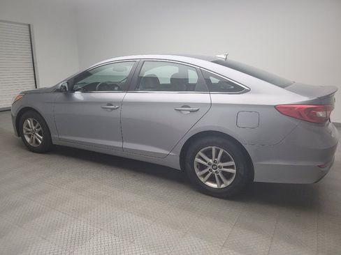 Used 2016 Hyundai Sonata SE FWD image 3