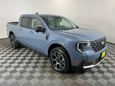 New 2025 Ford Maverick Lariat w/ 4K Tow Package AWD/4WD image 3