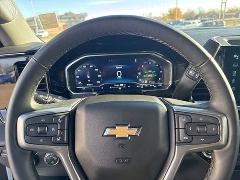 Used 2024 Chevrolet Silverado 1500 LT image 16