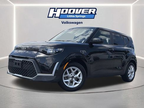 Used 2024 Kia Soul LX w/ Option Group 015 FWD image 1