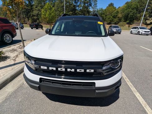 Certified 2023 Ford Bronco Sport Outer Banks w/ Tech Package image 2
